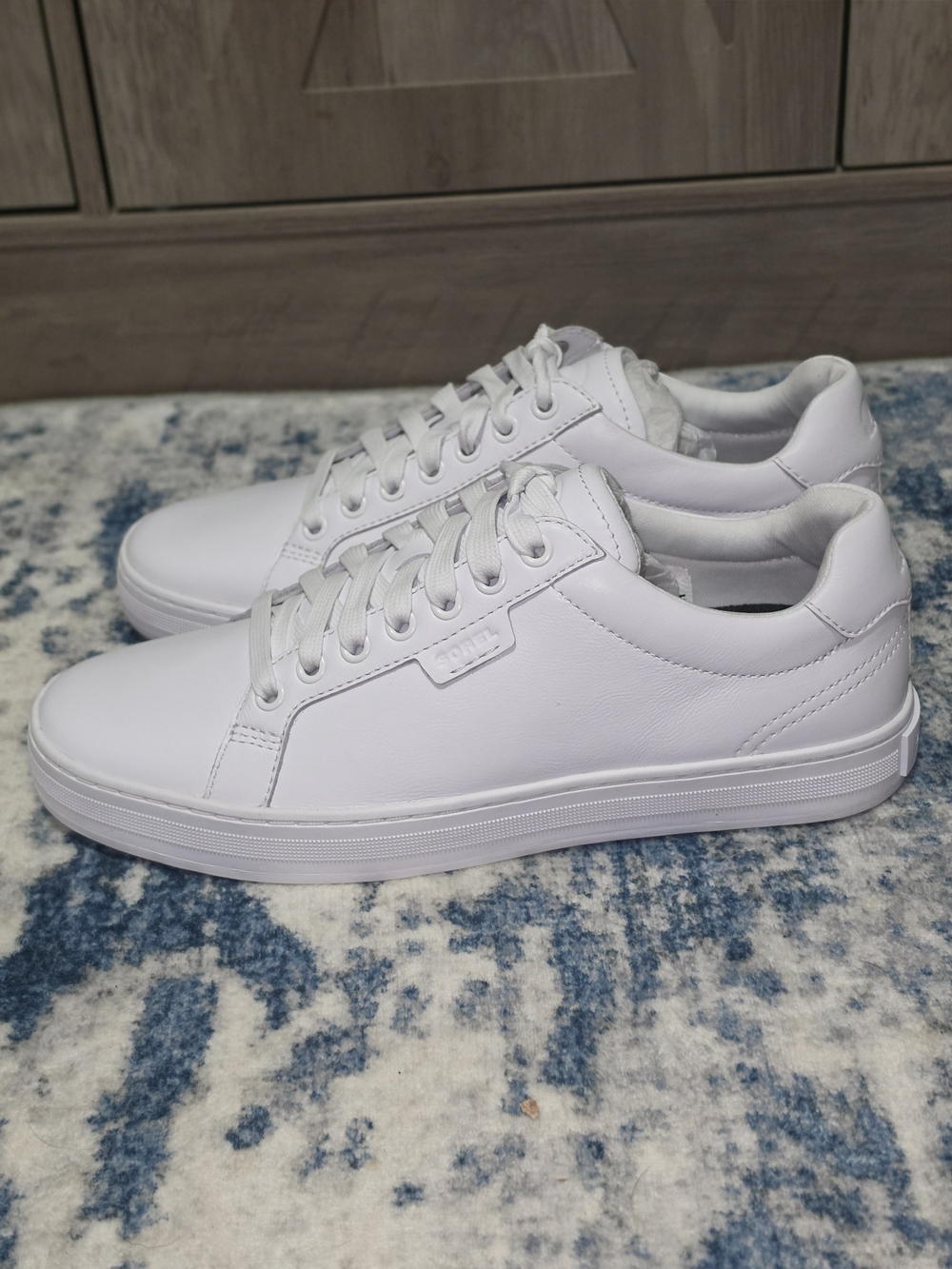 Sorel White Low-Top Leather Athletic Sneakers